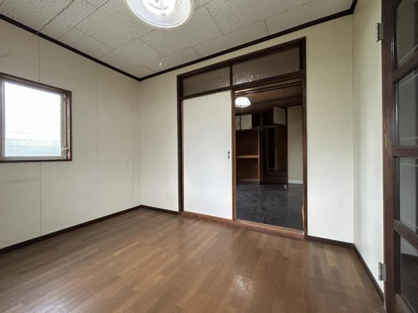 荒木町下荒木　戸建 洋室