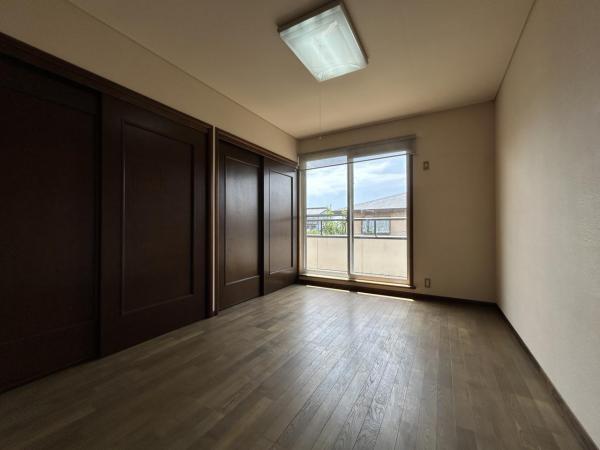 小城町　戸建 洋室