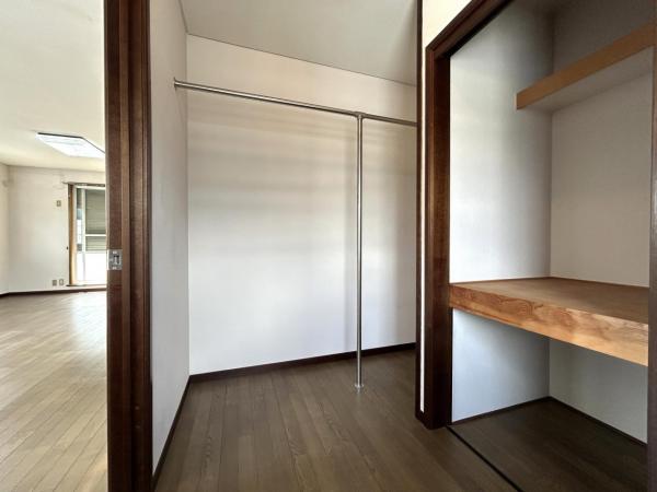 小城町　戸建 収納 