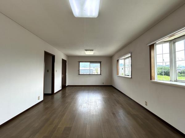 小城町　戸建 洋室