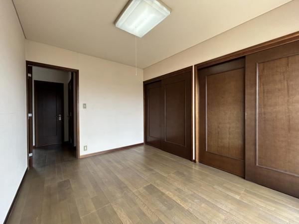 小城町　戸建 洋室