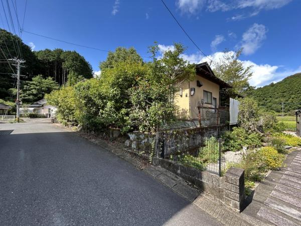 中古戸建 武雄市武雄町大字武雄 JR佐世保線永尾駅 900万円