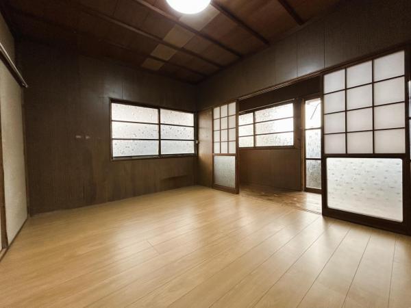 北方町大字志久　戸建 洋室