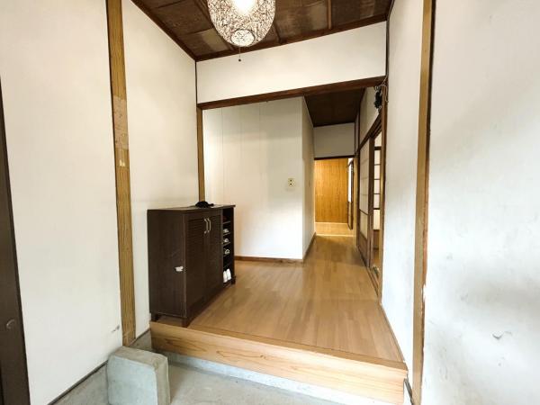 北方町大字志久　戸建 玄関 