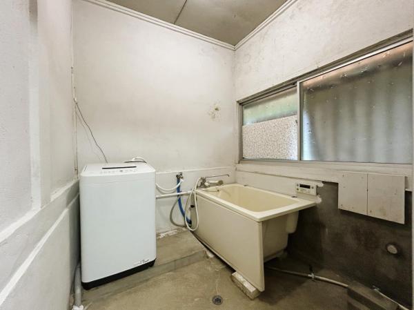 北方町大字志久　戸建 浴室 