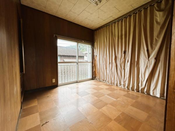 嬉野町大字吉田　戸建 洋室