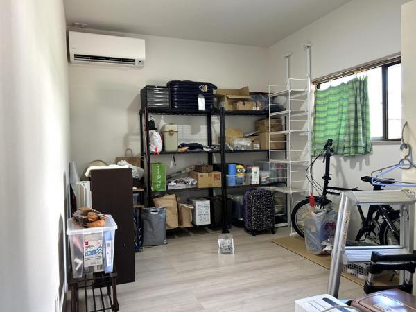 小城町晴気　戸建 洋室