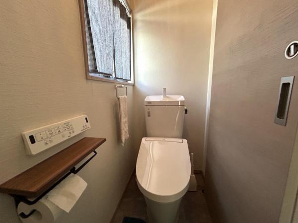 小城町晴気　戸建 トイレ 