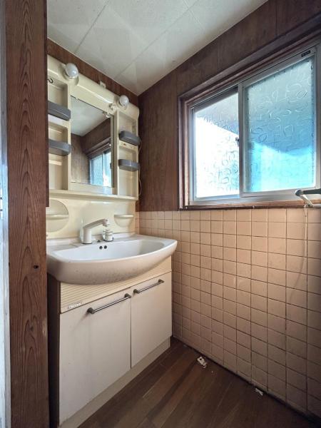 武雄市朝日町大字中野　戸建 洗面台・洗面所 