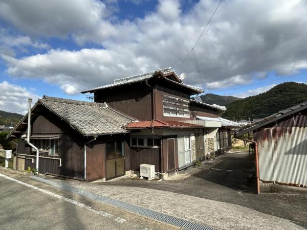 武雄市朝日町大字中野　戸建 現地外観写真 