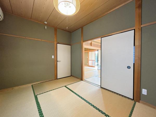 久保泉町下和泉　戸建 和室