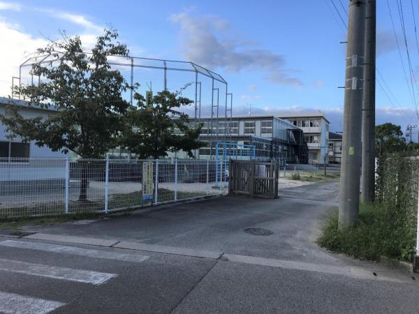 佐賀市立本庄小学校