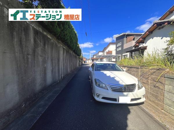 粕屋町長者原東７丁目　土地 前面道路含む現地写真 