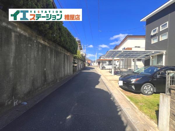 粕屋町長者原東７丁目　土地 前面道路含む現地写真 