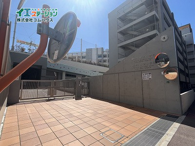 福岡市立住吉小中学校