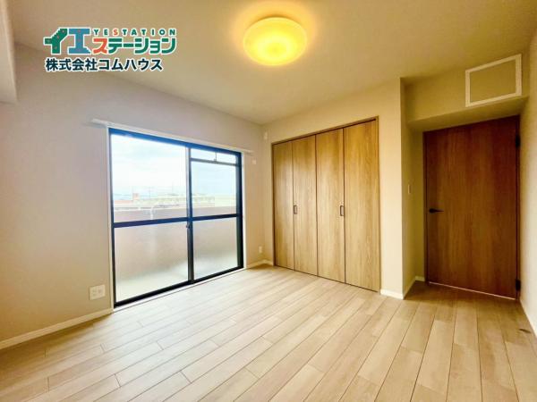 アムール春日 リビング以外の居室 