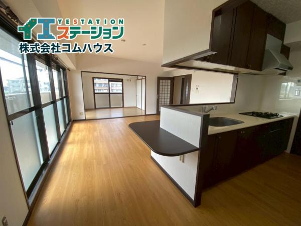 グランピアグーテンハイツ箱崎V キッチン 