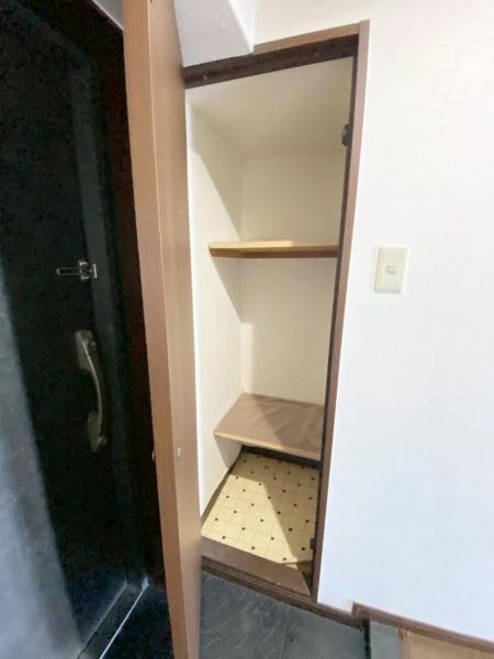 グランピアグーテンハイツ箱崎V 玄関 