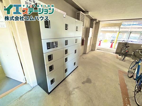 グランピアグーテンハイツ箱崎V 宅配ボックス