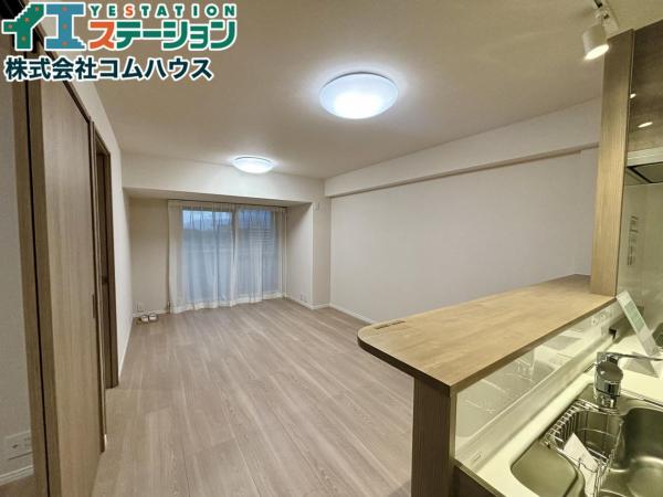 ロワールマンション・アール板付壱番館 リビング 