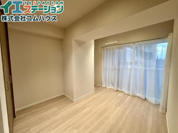 ロワールマンション・アール板付壱番館 洋室