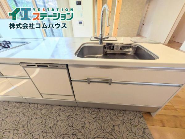 香椎照葉７丁目戸建 キッチン 