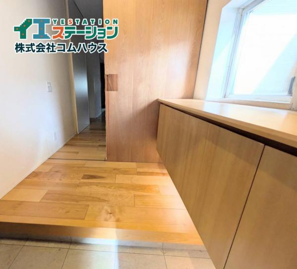 香椎照葉７丁目戸建 玄関 