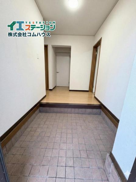 エバーライフ若宮台　 玄関 