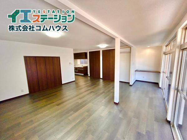 下原2丁目中古戸建 リビング 