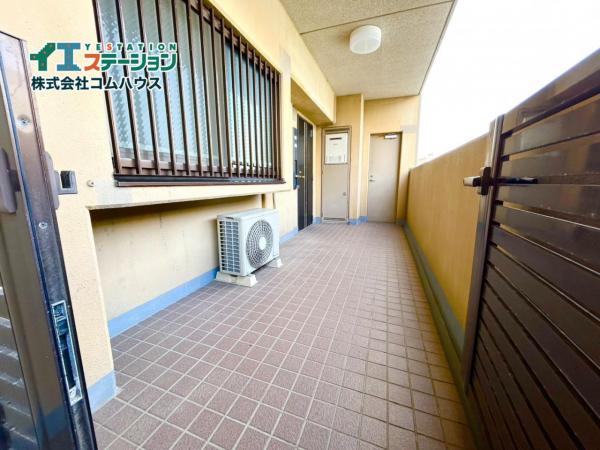 アルフィーネ新箱崎パークサイド 玄関 