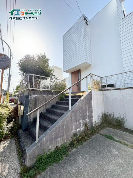 香椎駅東3丁目戸建 玄関 