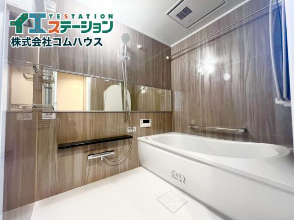 アクロス博多セントラルパーク 浴室 