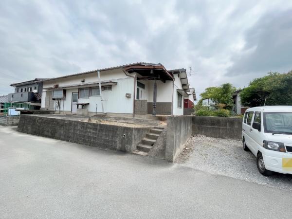 鞍手町大字中山　売地 前面道路含む現地写真 