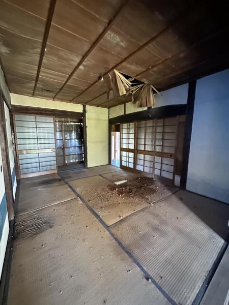 直方市直方　中古戸建 和室