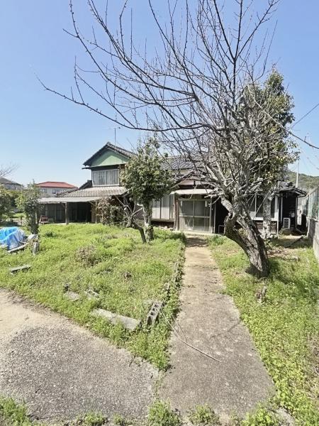中古戸建 行橋市大字道場寺 JR日豊本線新田原駅 180万円