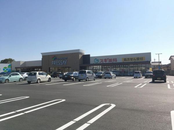 FRESSAY(フレッセイ) 上並榎店
