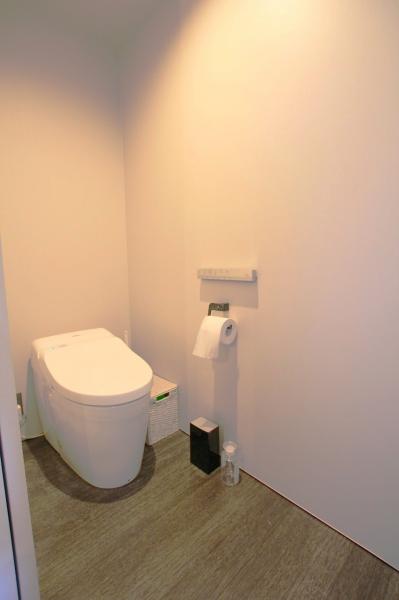 南片江５丁目中古戸建（築８年・デザイナーズ住宅） トイレ 