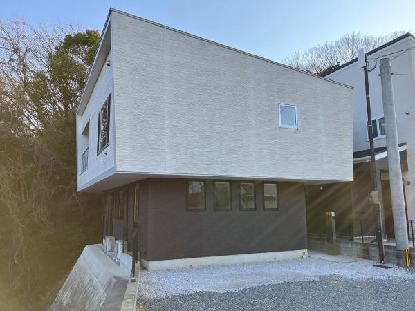 南片江５丁目中古戸建（築８年・デザイナーズ住宅） 現地外観写真 