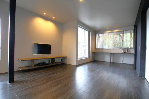 南片江５丁目中古戸建（築８年・デザイナーズ住宅） リビング 