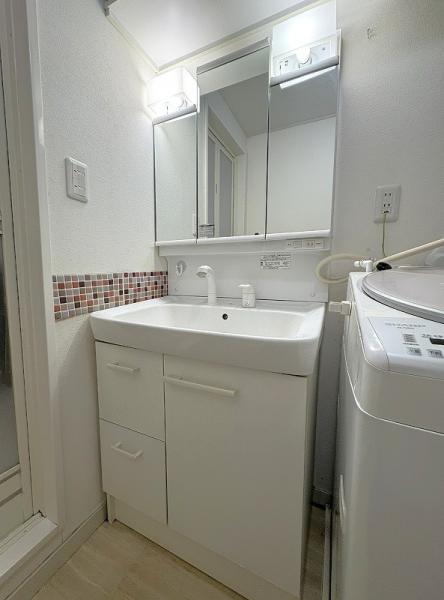 アンピール第3西大橋 洗面台・洗面所 