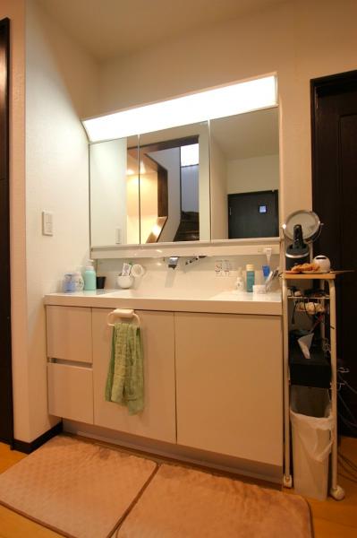 長尾４丁目中古戸建 洗面台・洗面所 