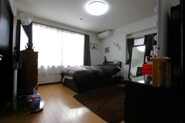 長尾４丁目中古戸建 洋室