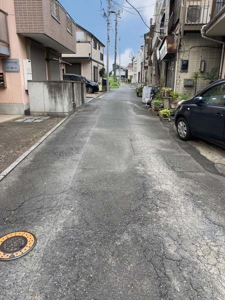 中清戸4丁目 前面道路含む現地写真 