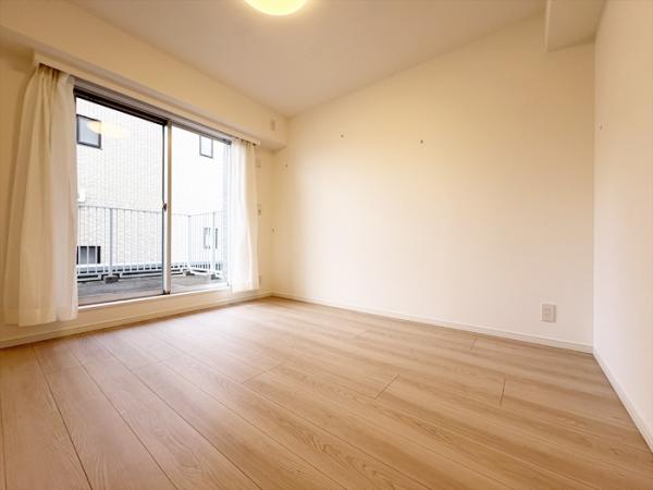 エスパース 洋室