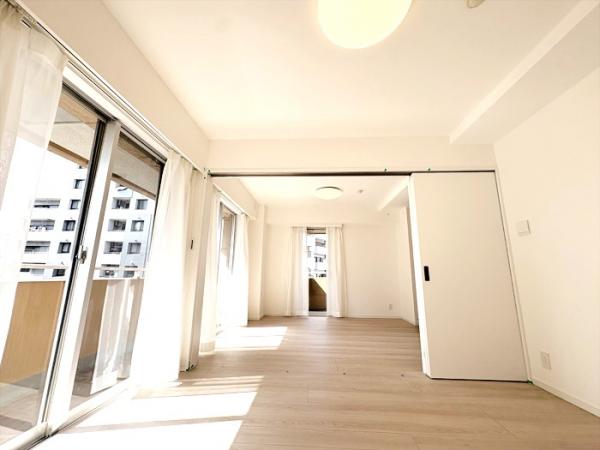 エスパース 洋室