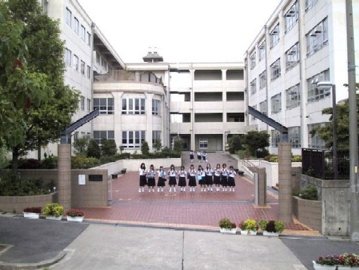 名古屋市立左京山中学校