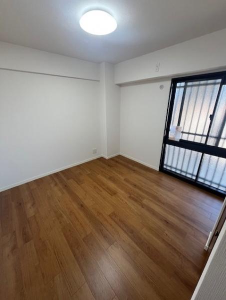 宝マンション道徳東第３　最上階＋フルリフォーム済 洋室