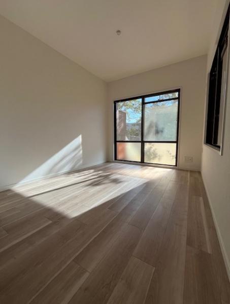 ライオンズマンション菅田　テラス＋専用庭のある１階のお部屋 リビングダイニング