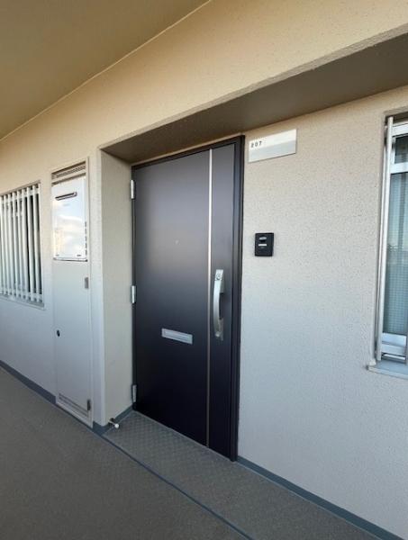 宝マンション滝ノ水　リノベーション済＋ペット飼育可 玄関 