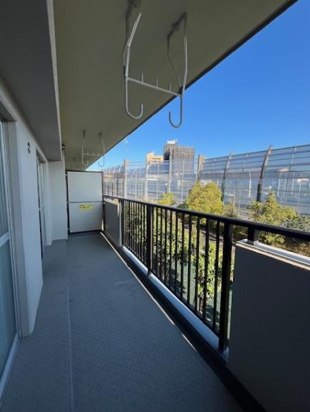 宝マンション滝ノ水　リノベーション済＋ペット飼育可 バルコニー 